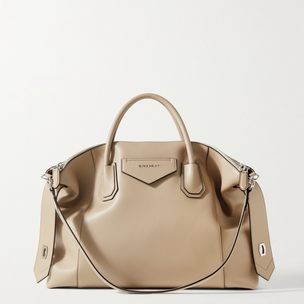 Givenchy Medium Soft Antigona in Dune / Beige Color - Picture 9 of 15